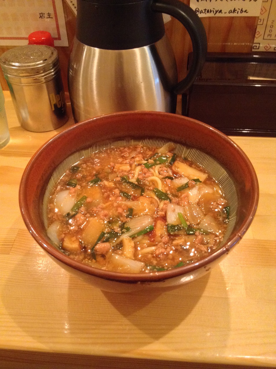 あたりや食堂の雷々麺