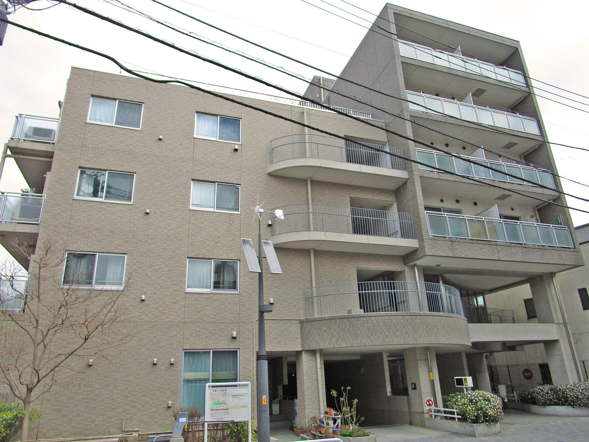 ライトコート四谷外観