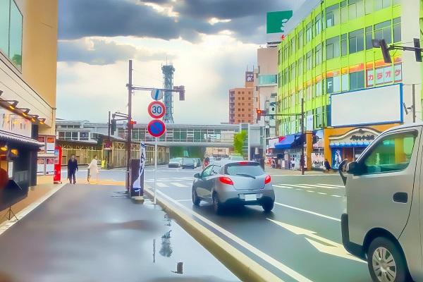 駅近の商業地域