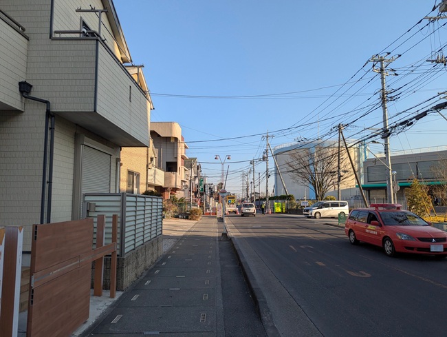 ①市役所南東側